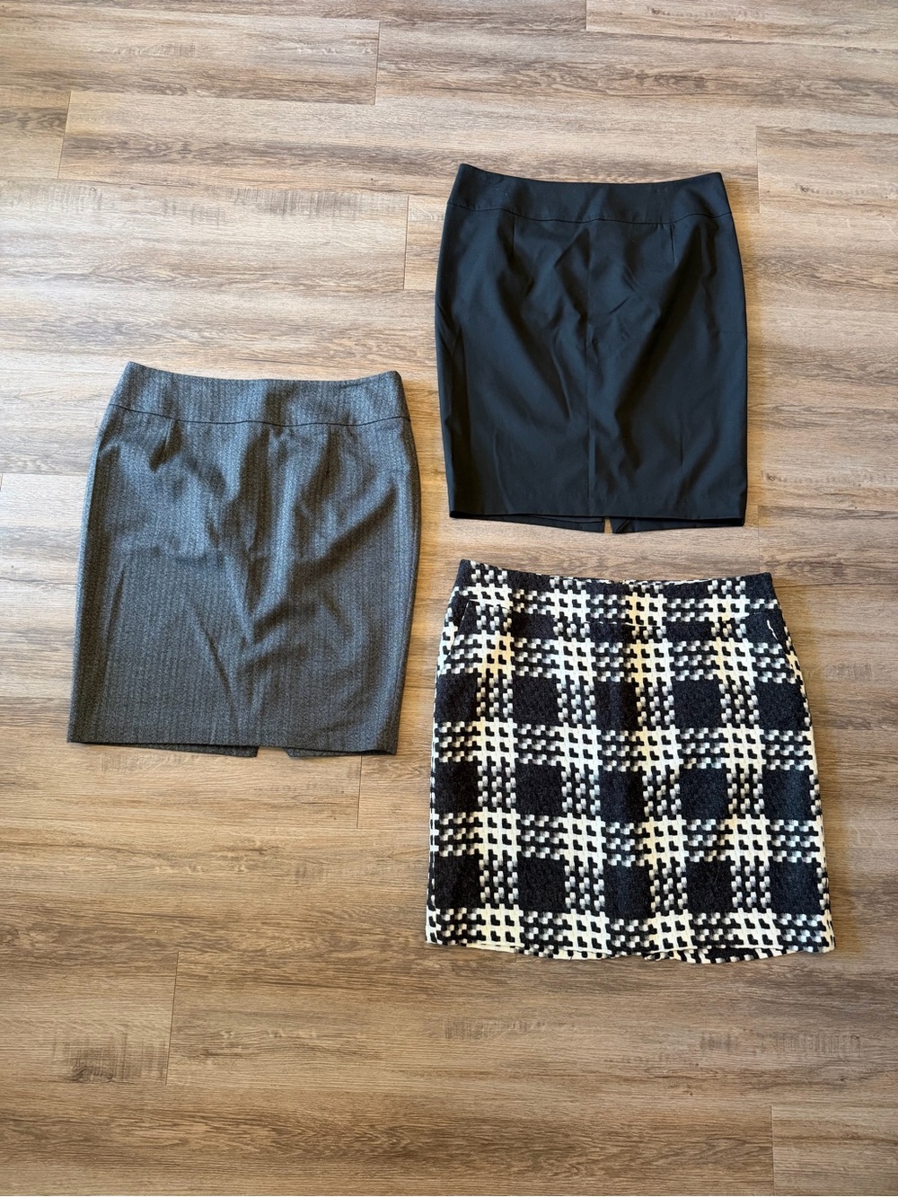 Lot of 3 business casual pencil skirts women’s 16